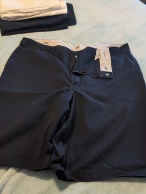 Dickies Men's Navy Flat-Front Casual Shorts